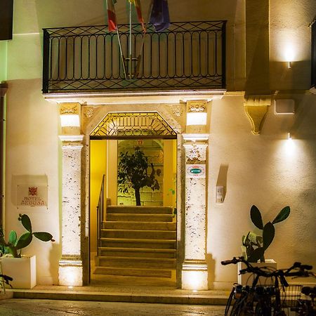 Aegusa Hotel Favignana Exterior photo